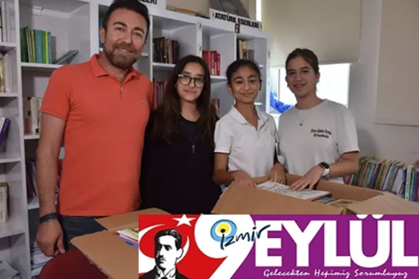 izmirde ortaokul ogrencilerinden kardes okula kitap bagisi 00 izmirde ortaokul ogrencilerinden kardes okula kitap bagisi 00