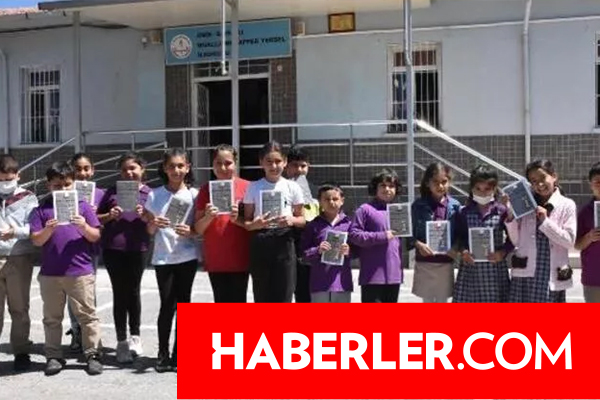 kucuk yazarlara kitap ile gelen mutluluk iw kucuk yazarlara kitap ile gelen mutluluk iw